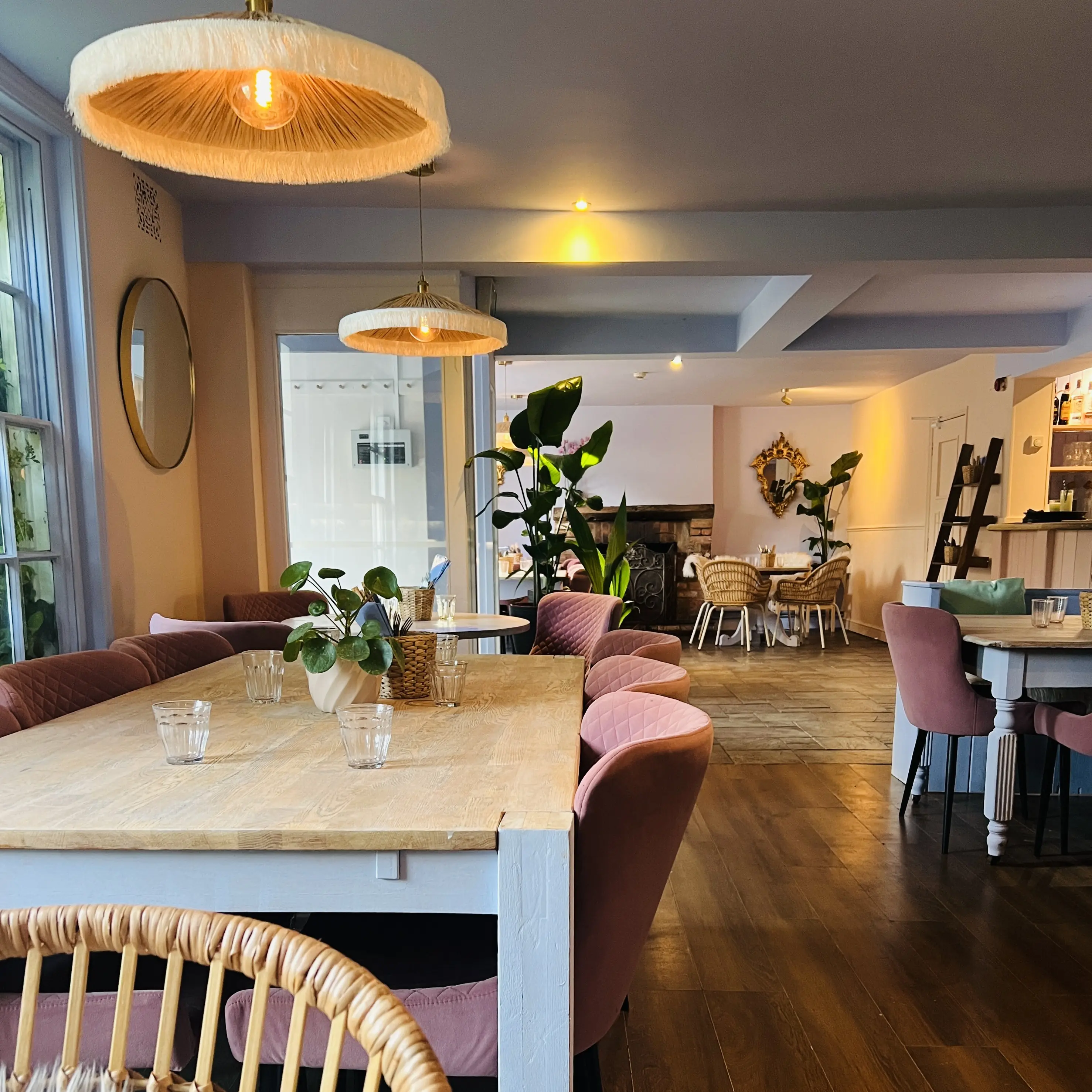 Sunday roast dining at Bamboo Sky restaurant in the Cambridgeshire countryside